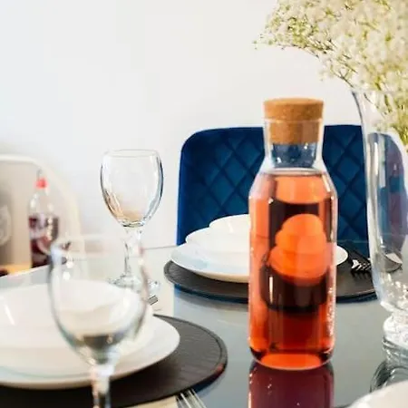 Modern City Centre 2 Bedroom Suite Лидс