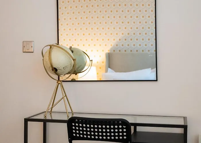 Modern Centre 2 Bedroom לידס