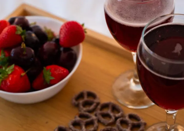 Modern Centre 2 Bedroom